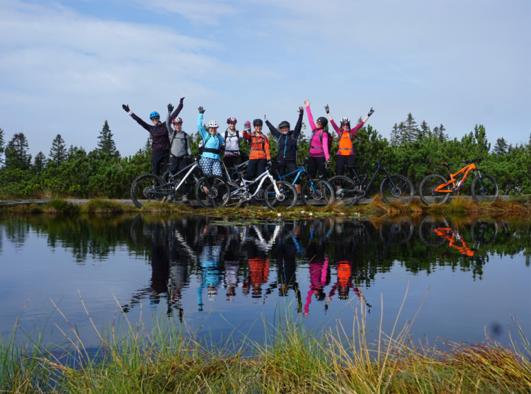 MTB VIKEND BREZ FANTOV! PUNCE ZMOREJO SAME!